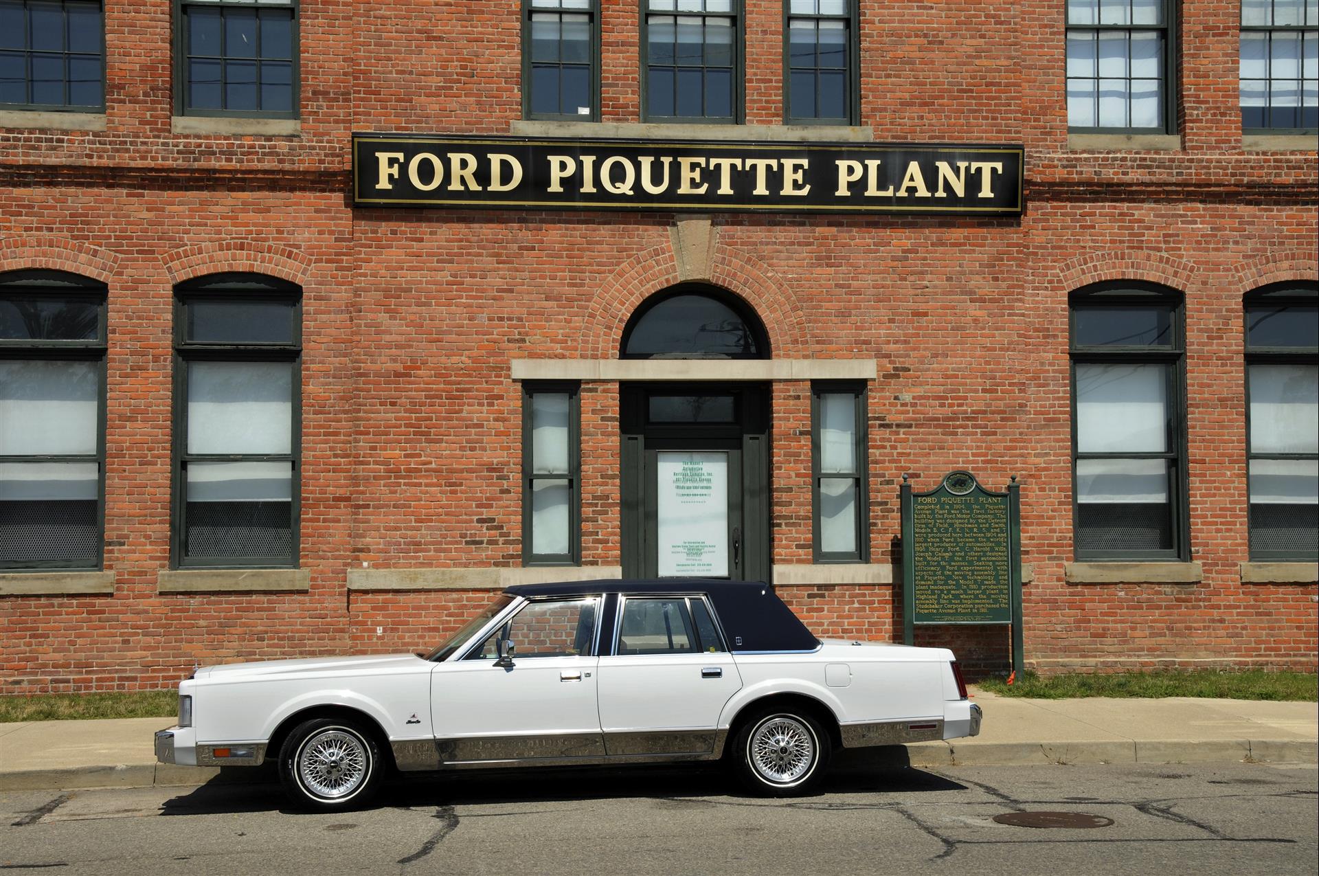 Ford Piquette JMW 8589