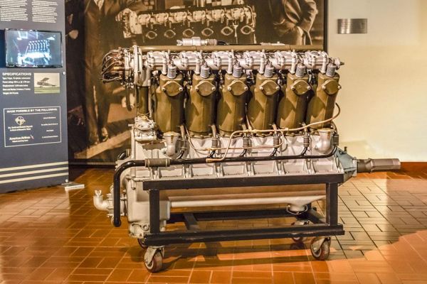 Lincoln  Liberty "L12" aircraft  engine